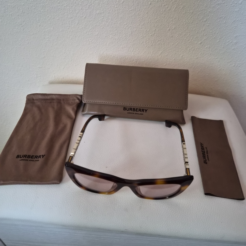 Burberry Brown Sunglasses with Case and Pouch